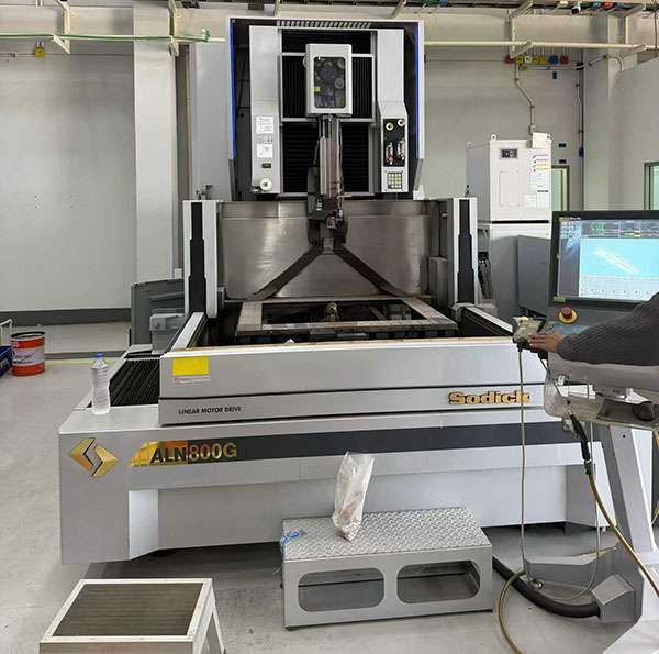 Used Sodick ALN800G Wire EDM