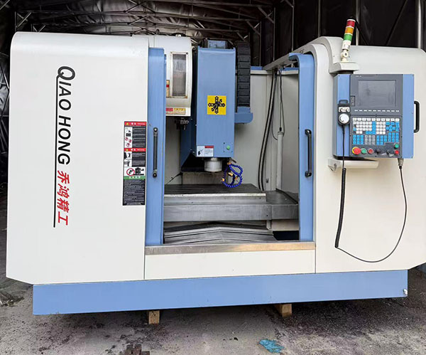 QIAO HONG QH-850L Vertical Machining centre