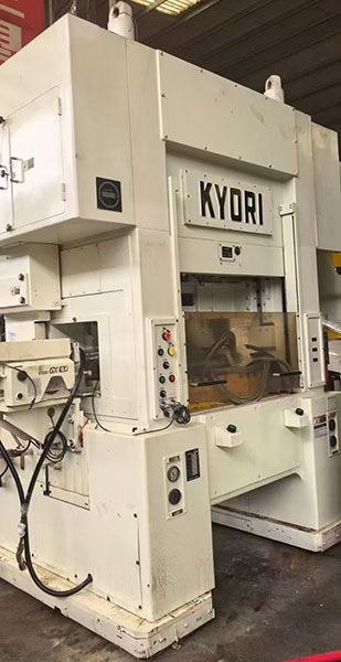 Used Kyori PDA-F8 80-Ton High-Speed Press