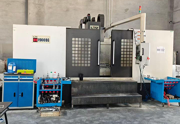 Used Leadwell BV-1900BG Vertical Machining Center