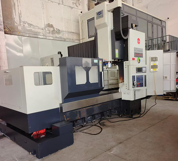 Used CAMPRO PV-2216 CNC Gantry Machining Center 