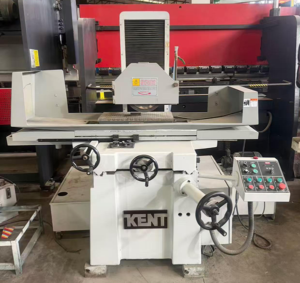 Used Kent KGS-3060AHD Automatic Surface Grinde