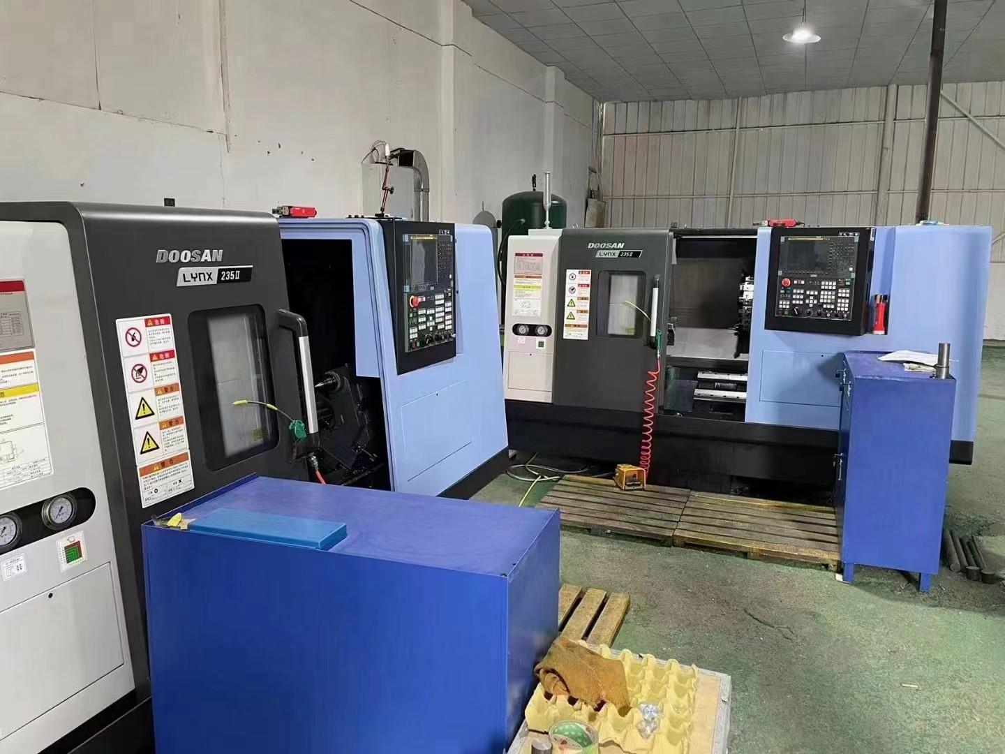 Doosan LYNX235II