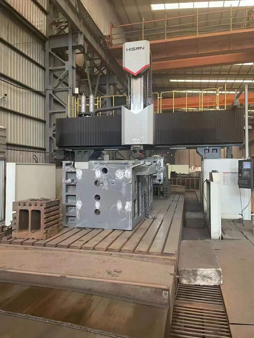 Gantry machining center