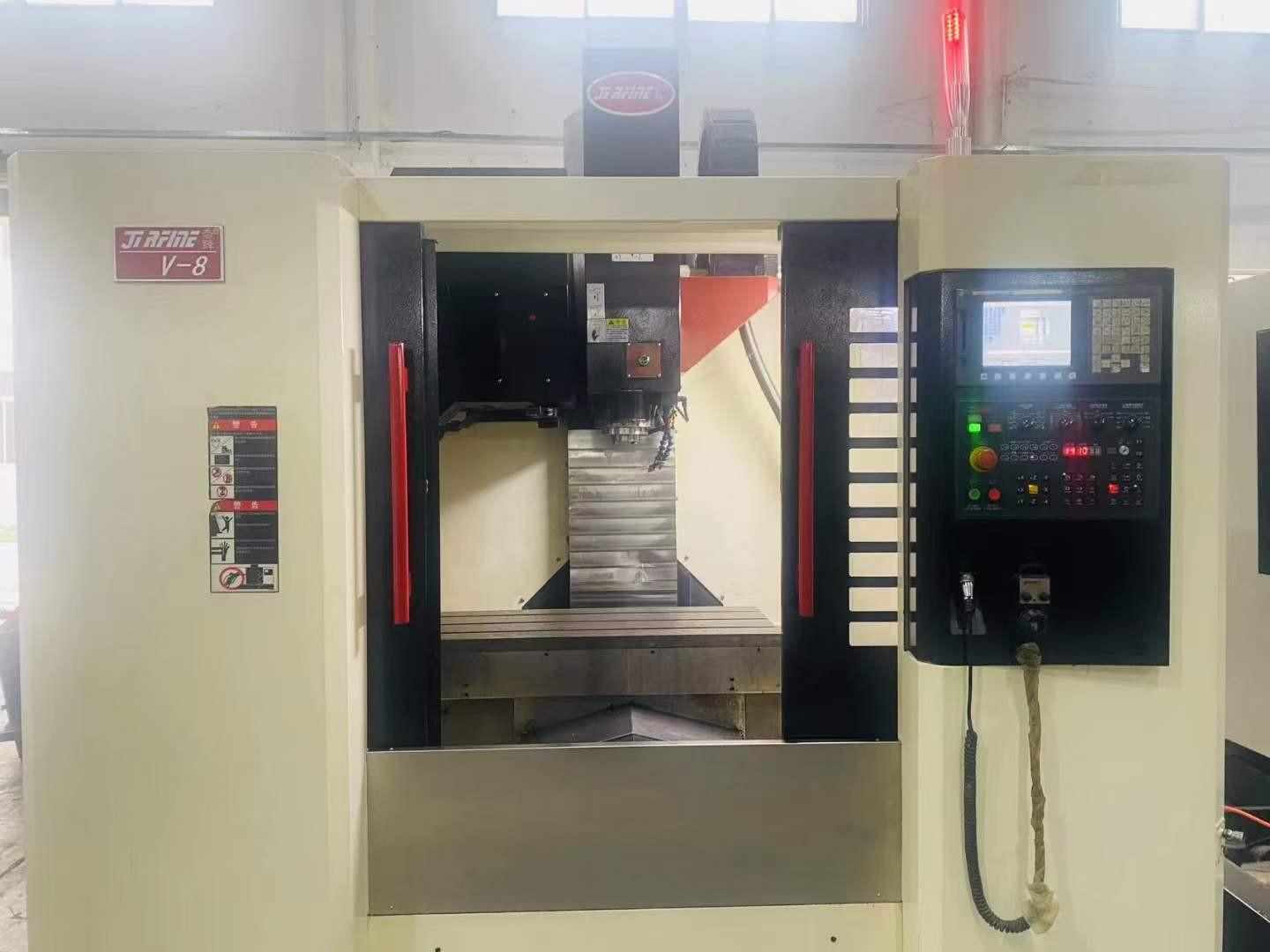 Vertical machining center