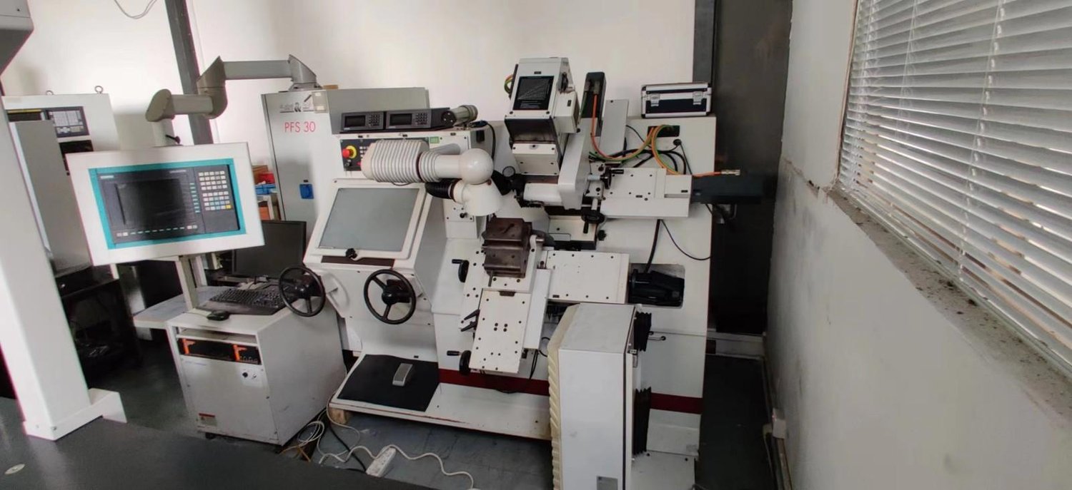 Optical curve grinding