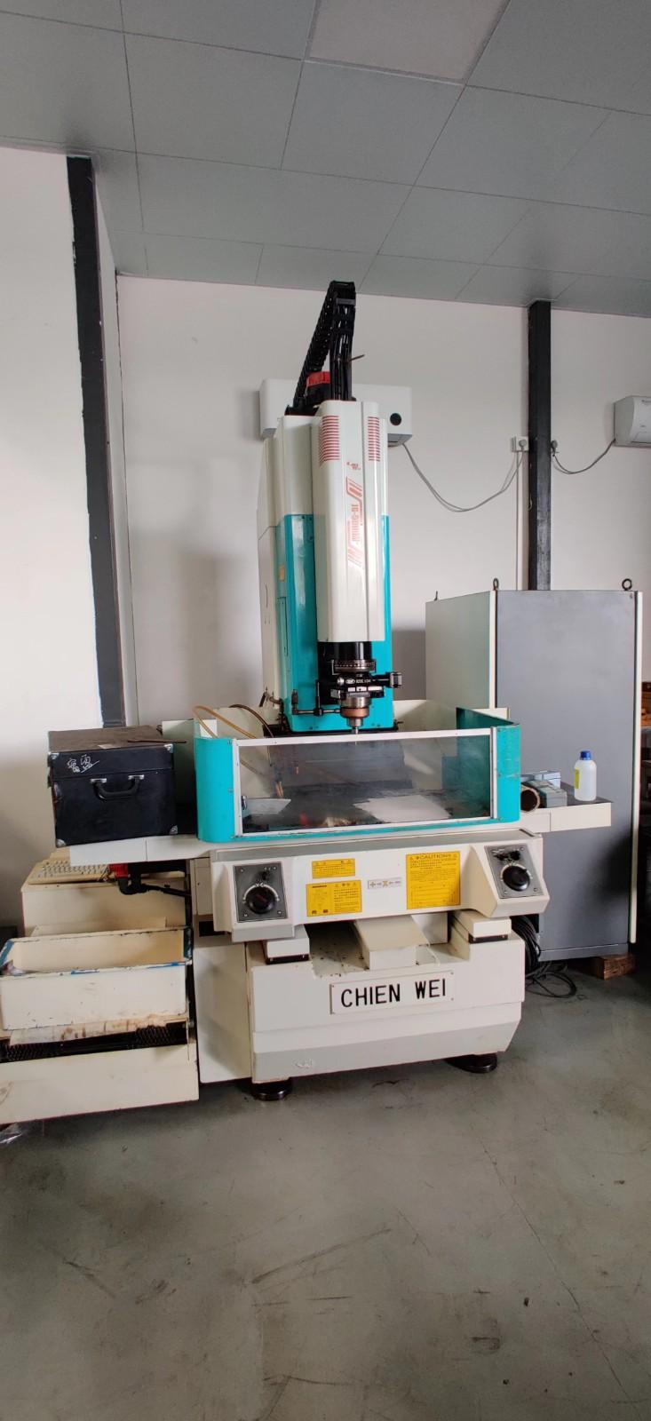CNC machine  jig grinder machine