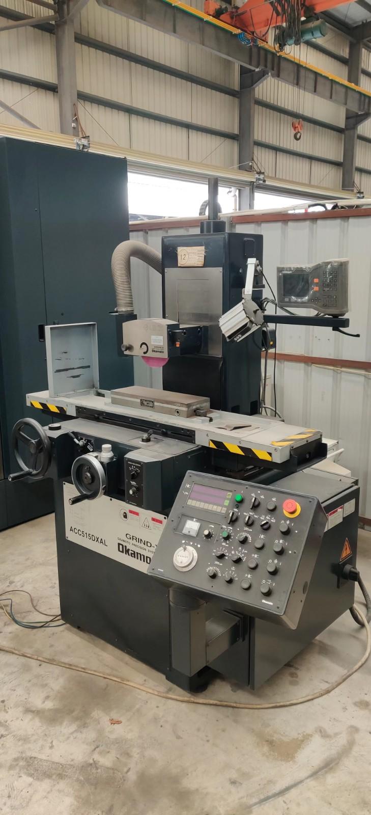 CNC grinding machine