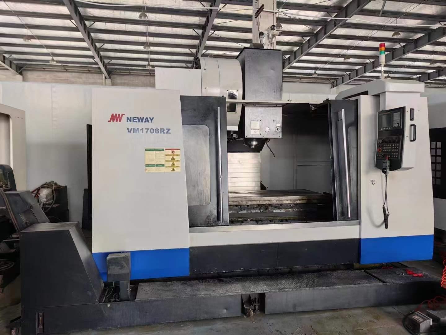 Vertical machining center