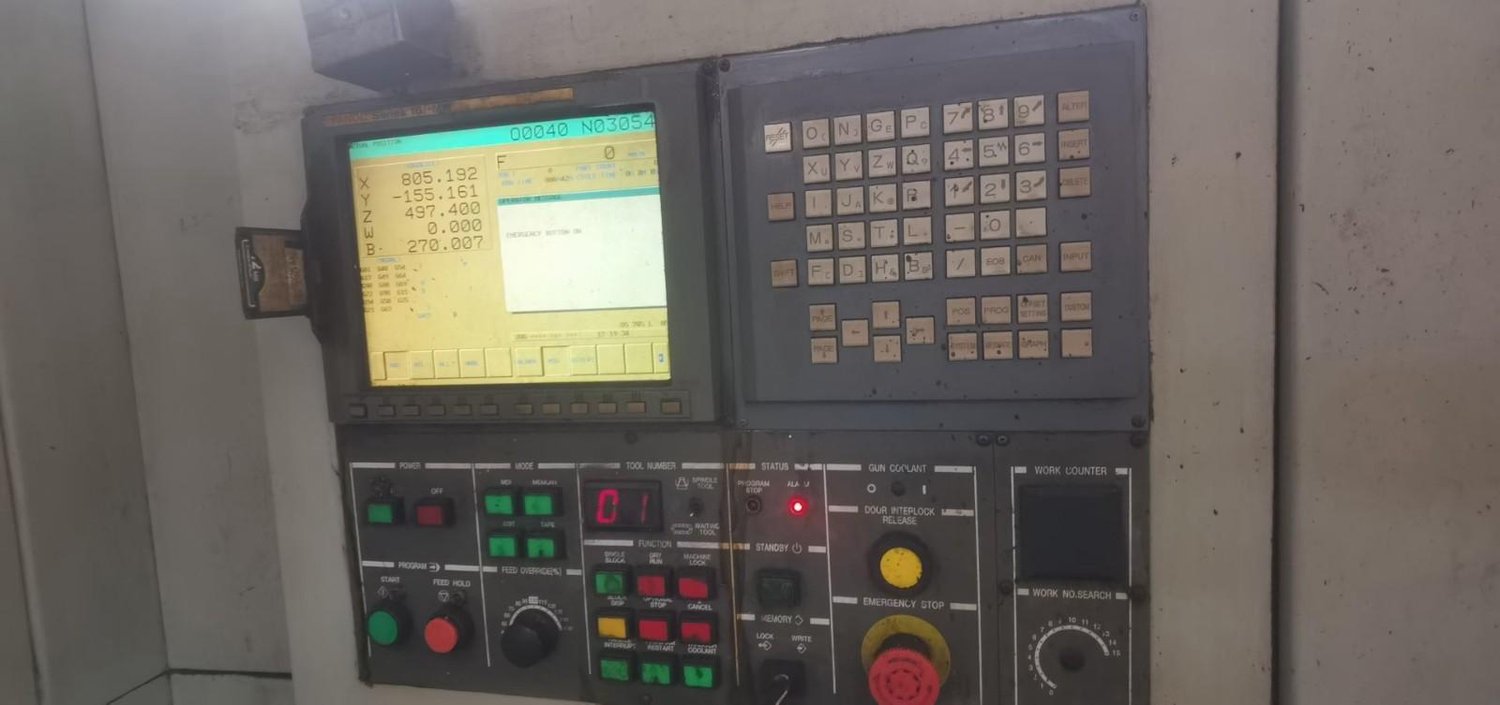Horizontal boring machine machining center