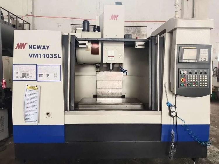 Vertical machining center