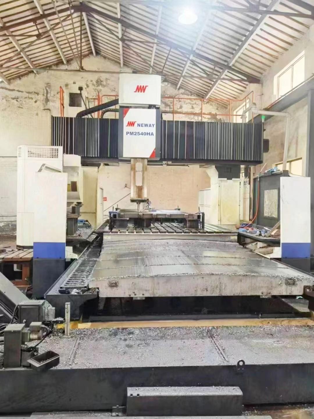 Gantry machining center