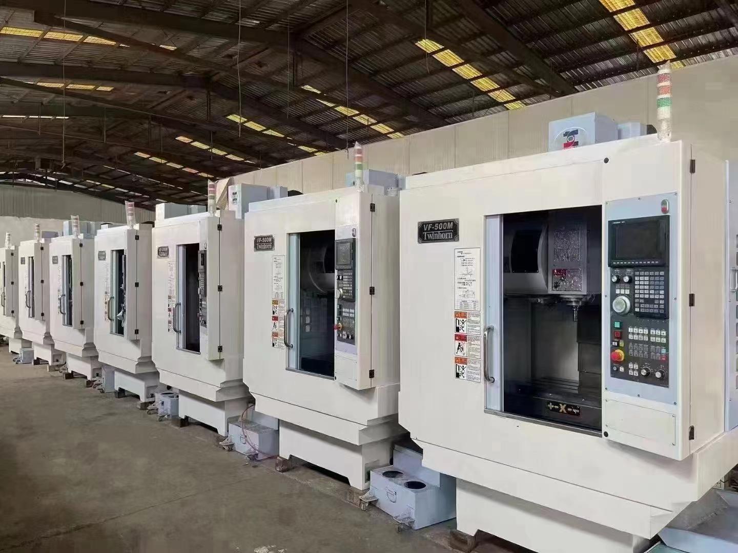 Vertical machining center