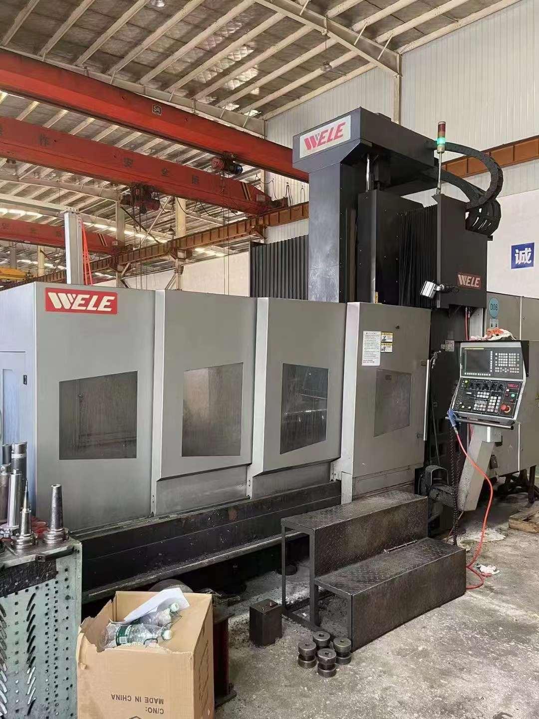 CNC gantry machining center