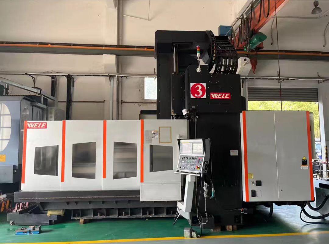Gantry machining center