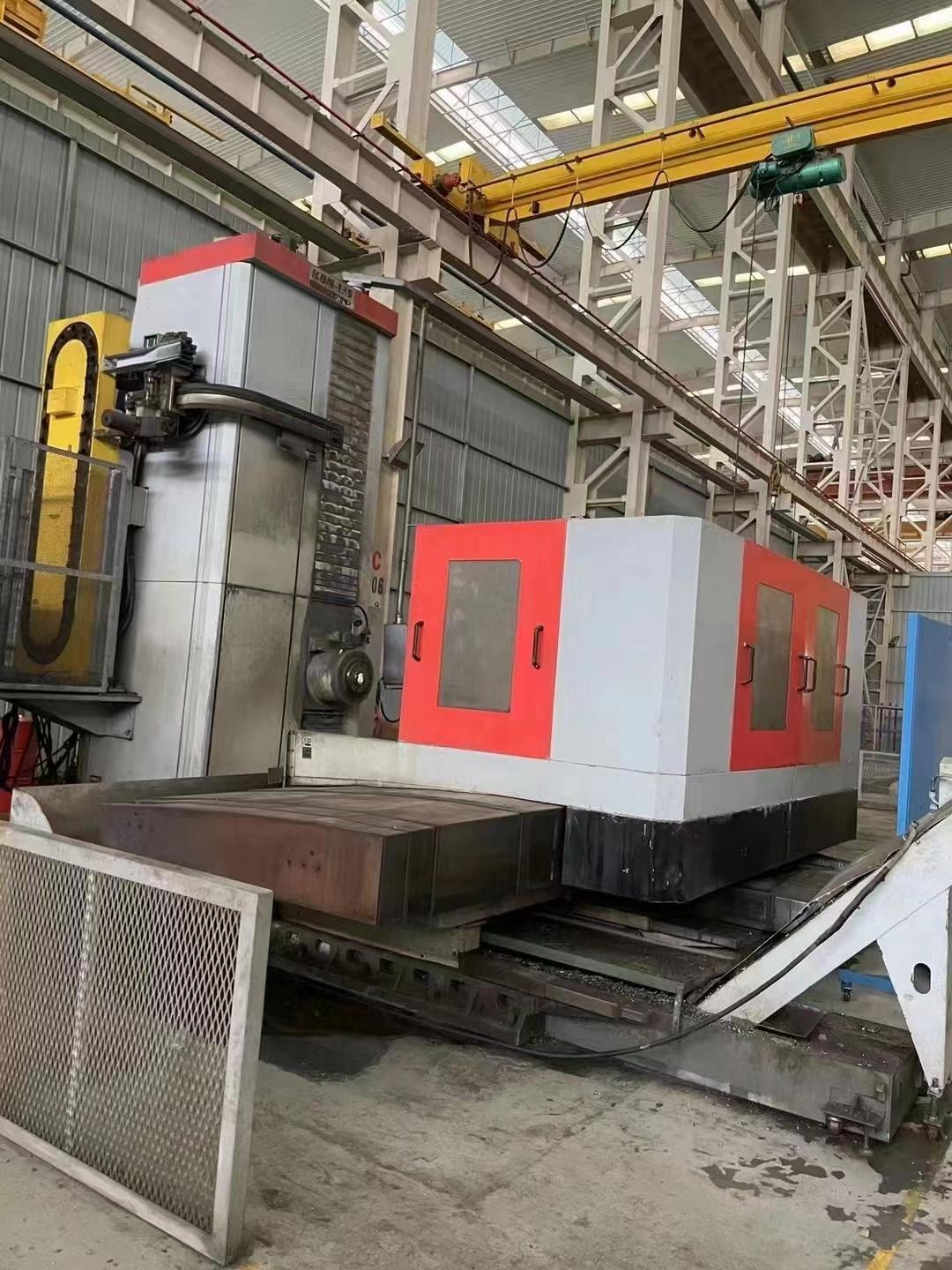 Horizontal boring machine