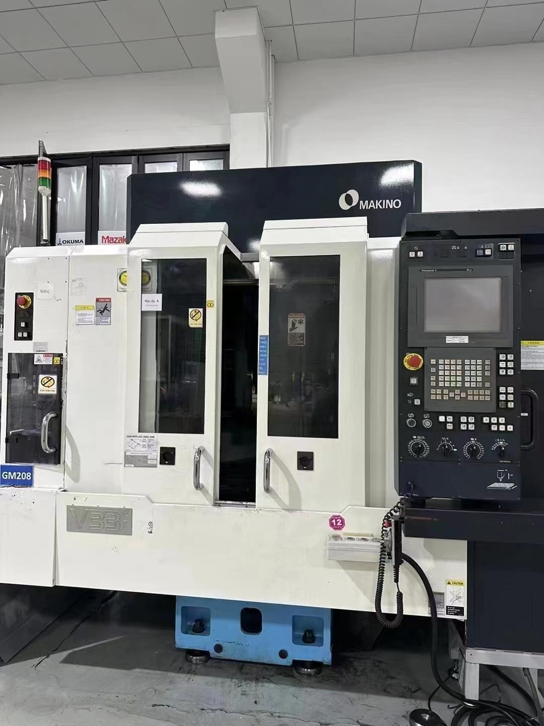 Makino - V33i