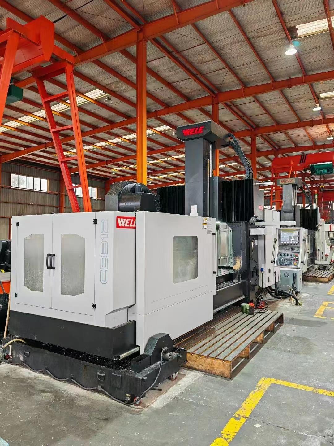 Gantry machining center