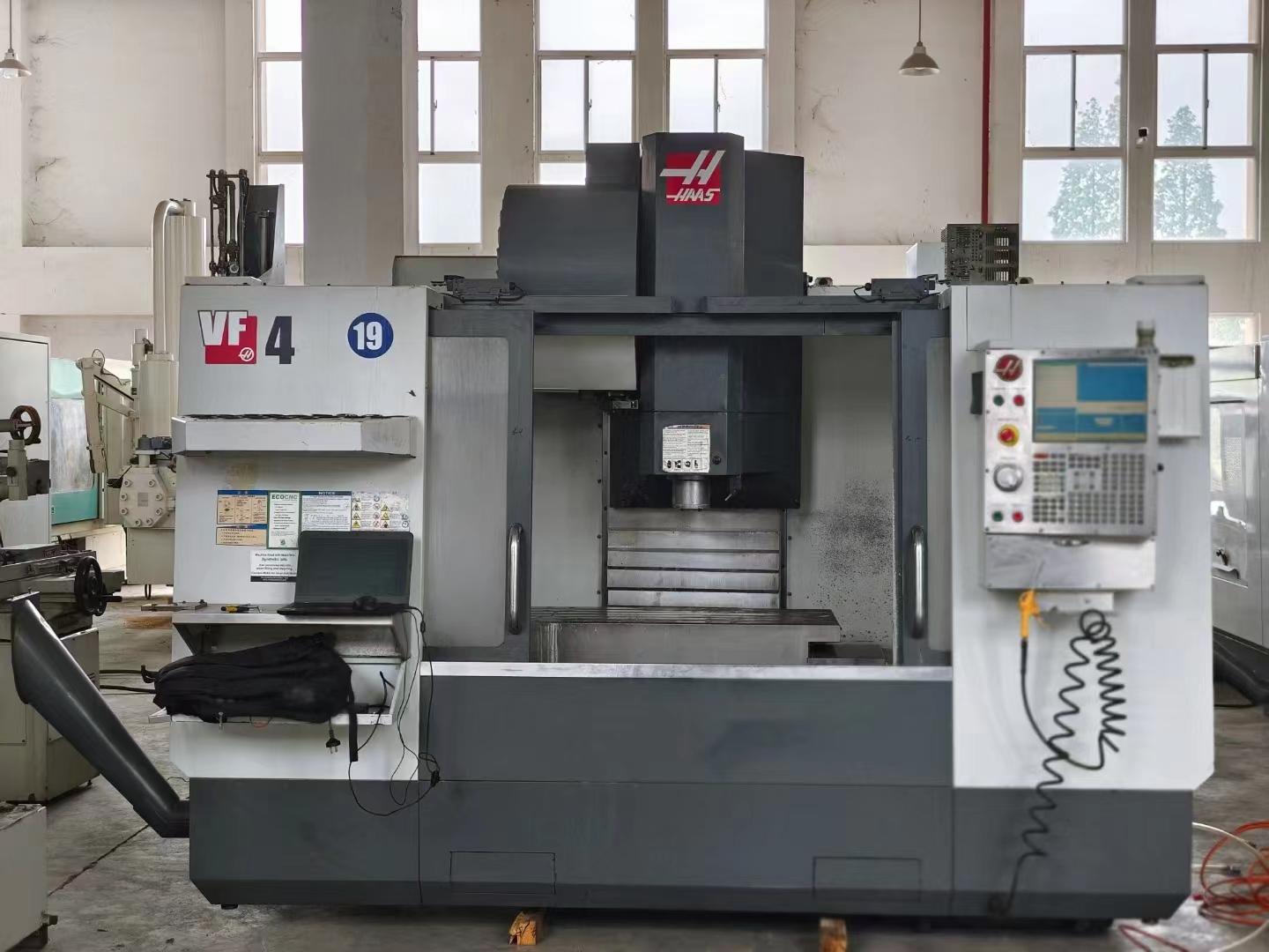 HAAS - VF-4
