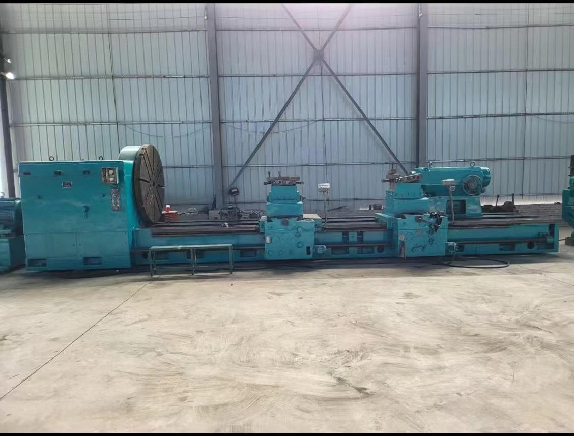 Roll lathe