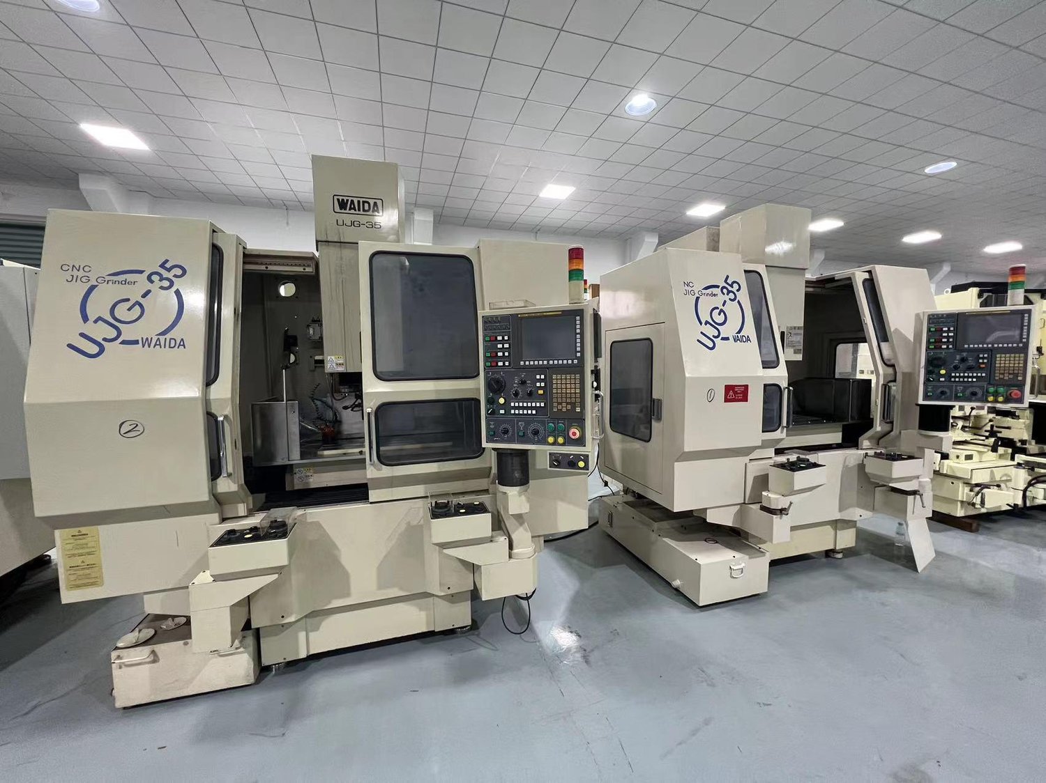 WAIDA - UJG-35