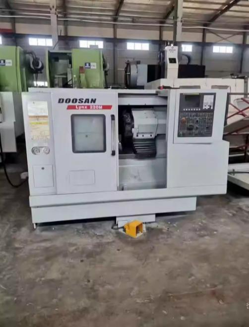 Doosan - LYNX 200M