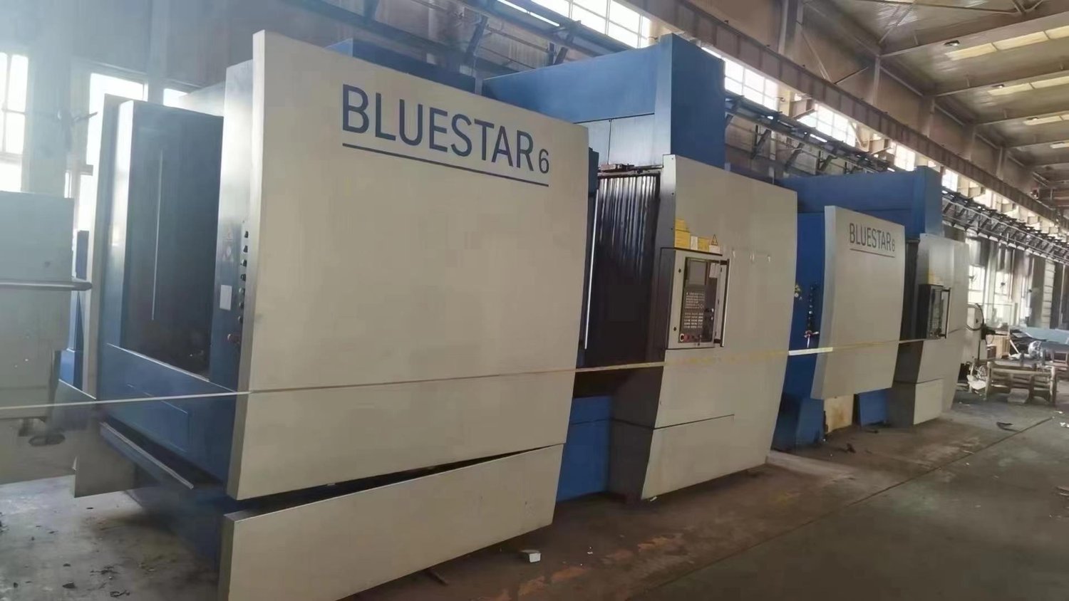 Hüeller Hille - bluestar6