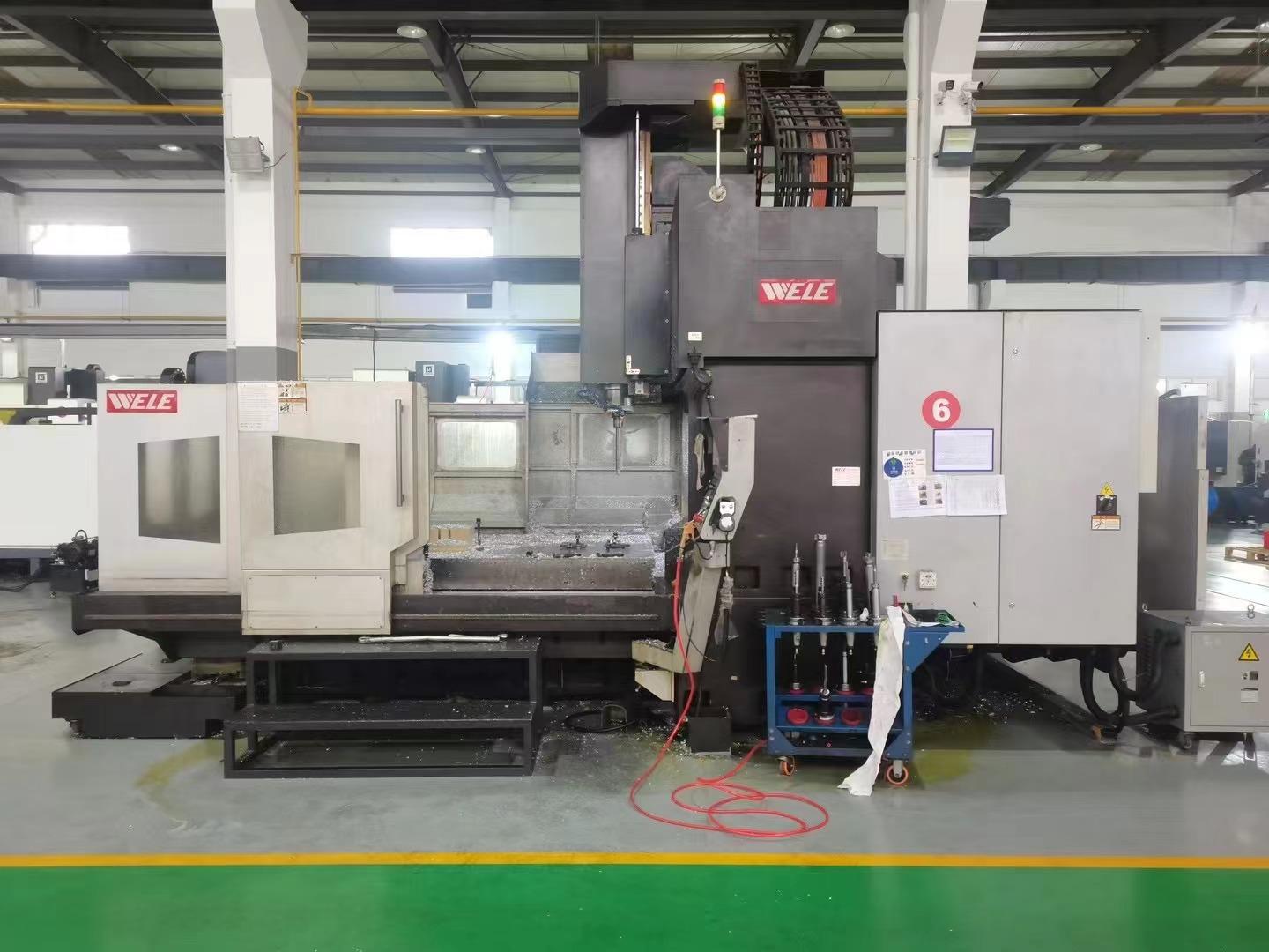 Gantry machining center