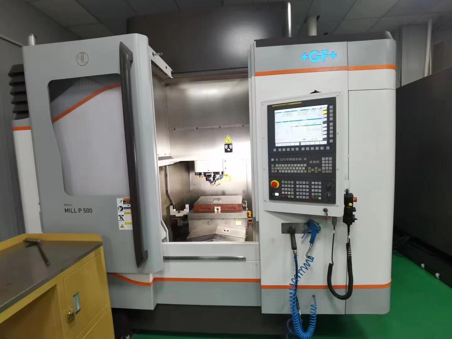 5 axes machining center