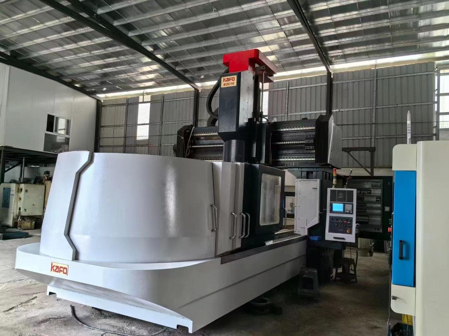 CNC gantry milling machine