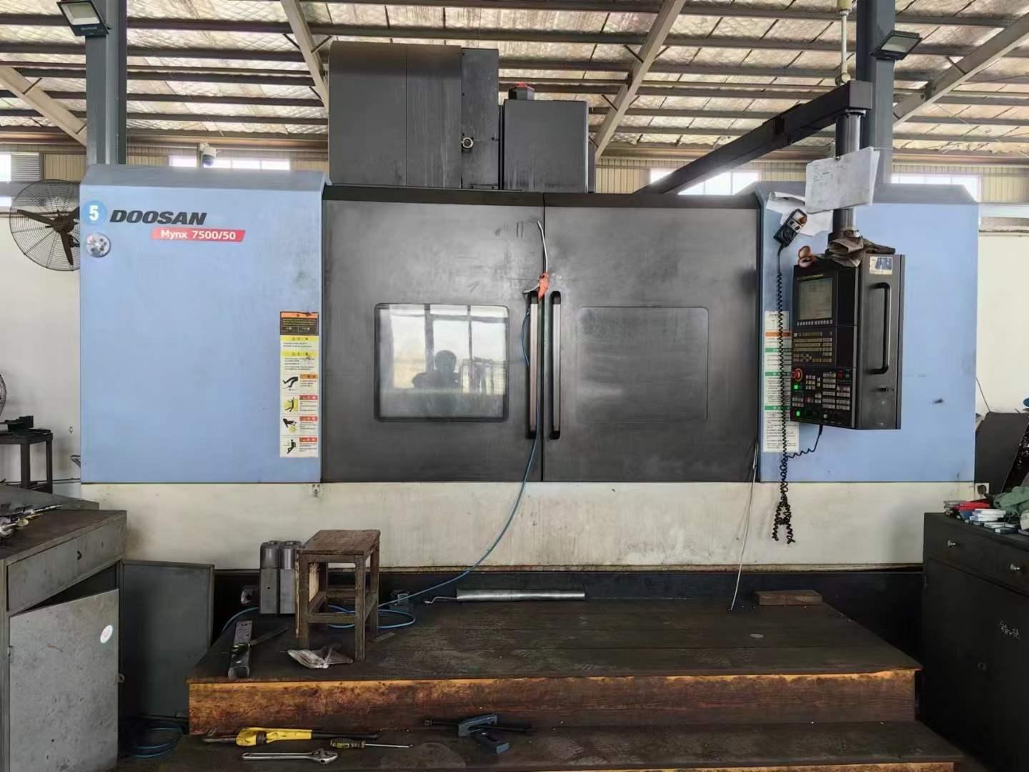 Doosan - MYNX7500/50