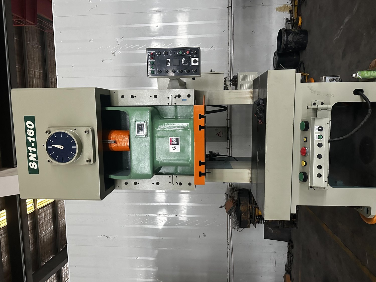 Single spindle press