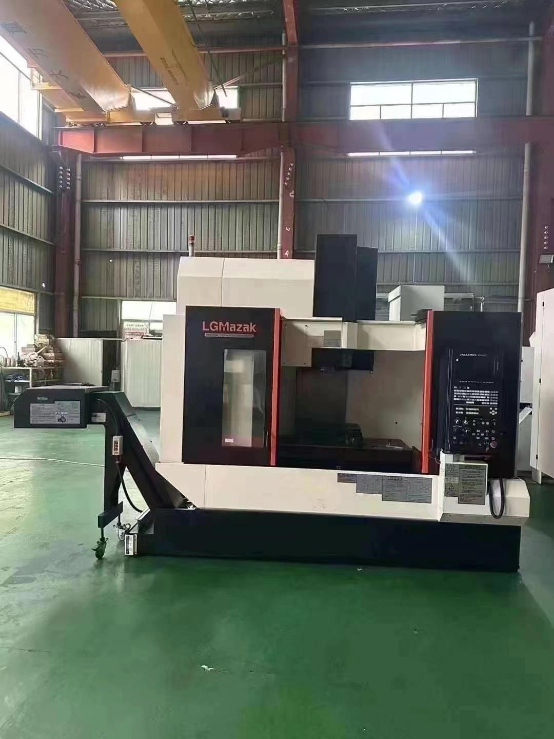 Vertical machining center