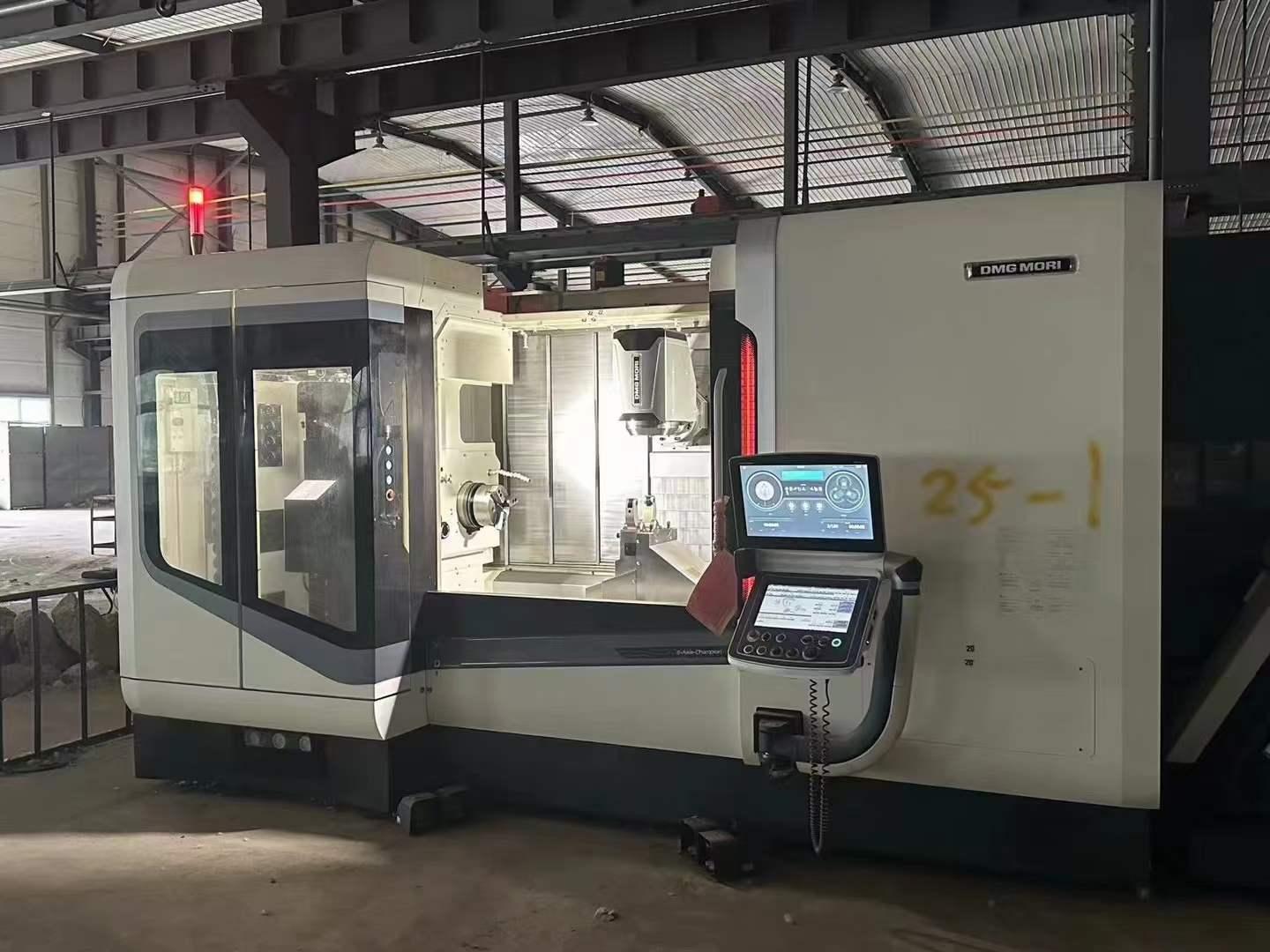 5 axes turn mill machining center