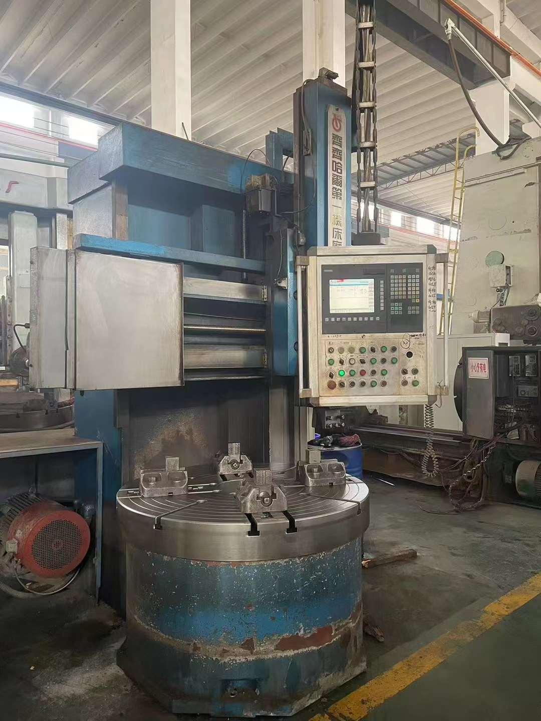 Vertical lathe