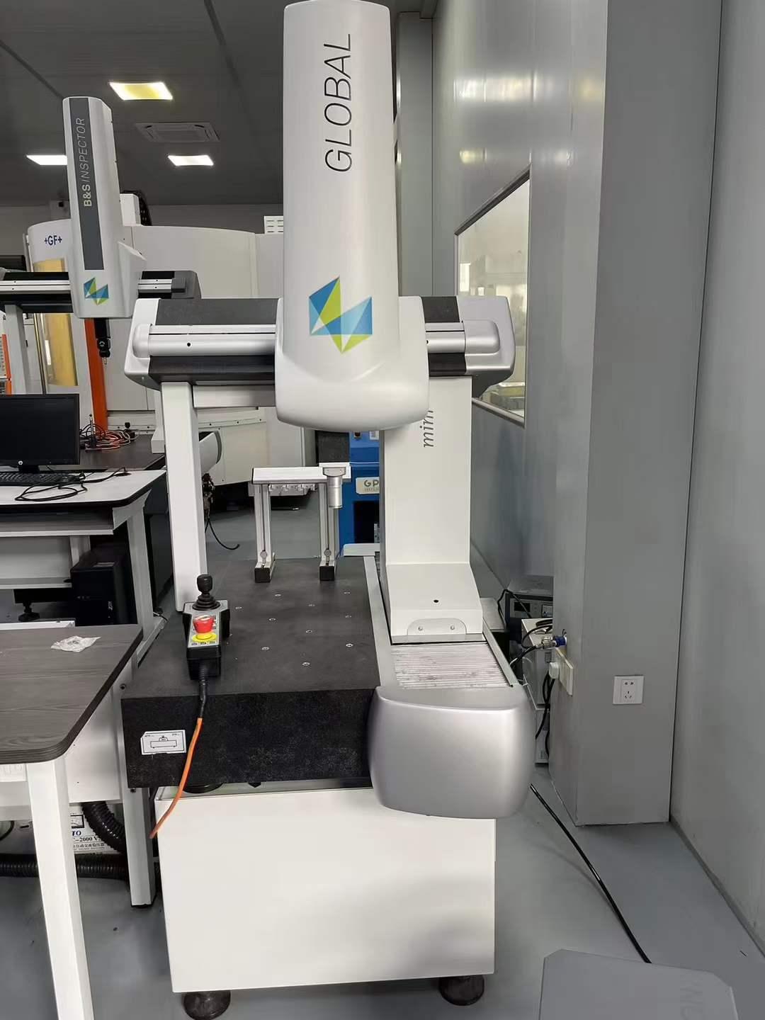 Hexagon Global mini 03.04.03 CMM | PamtonSchnell Machines
