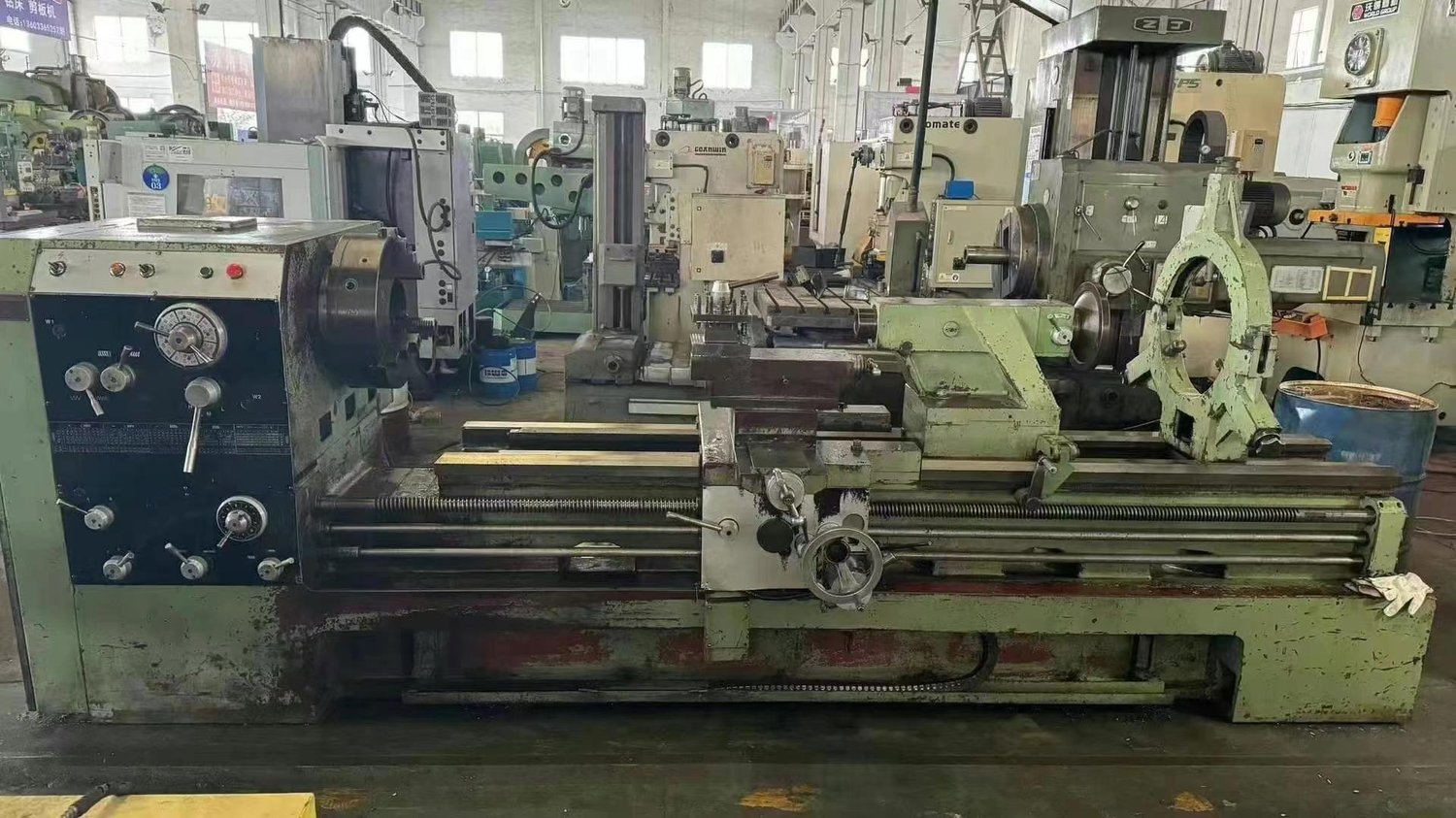Saddle lathe