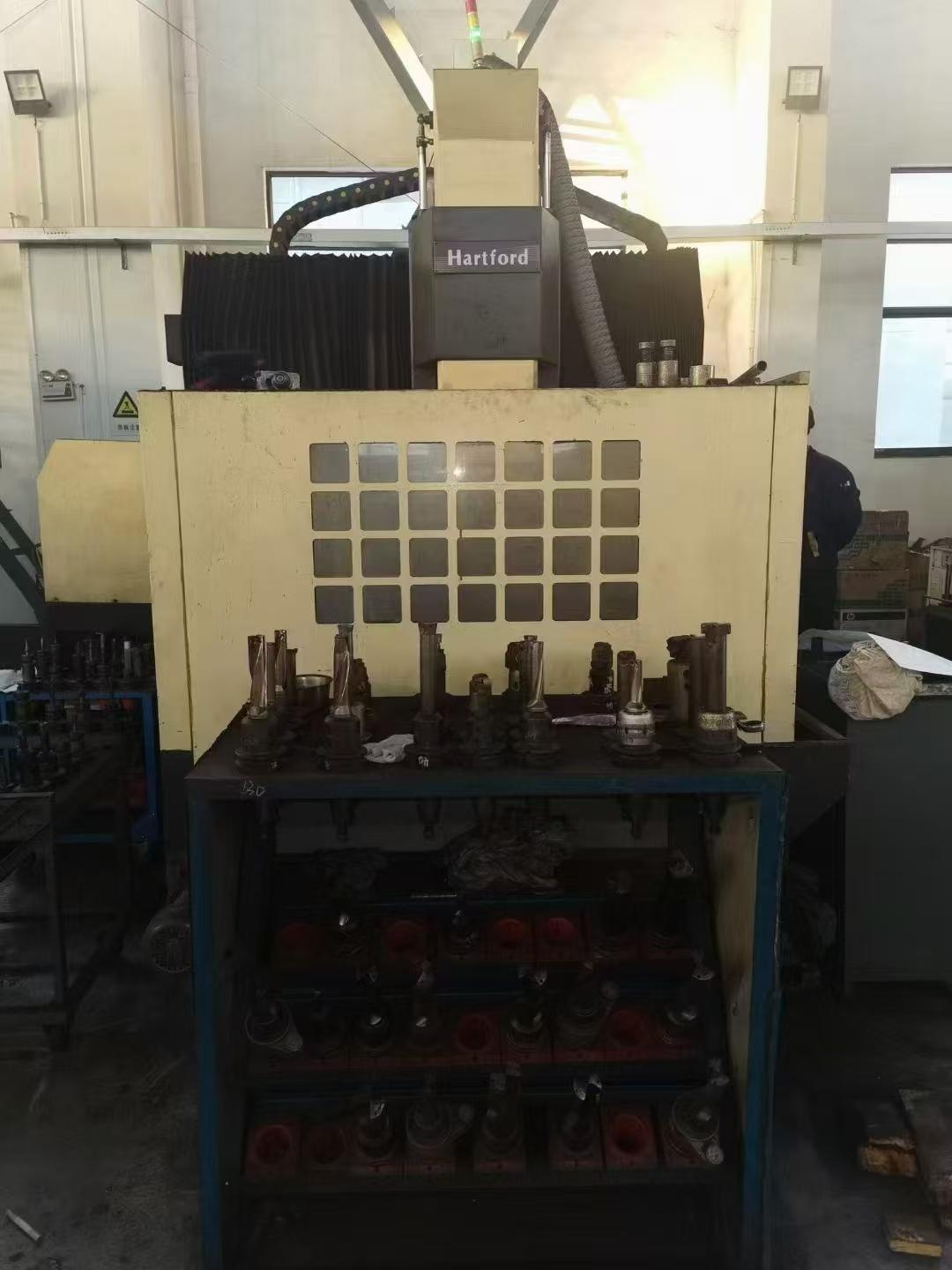 Gantry machining center
