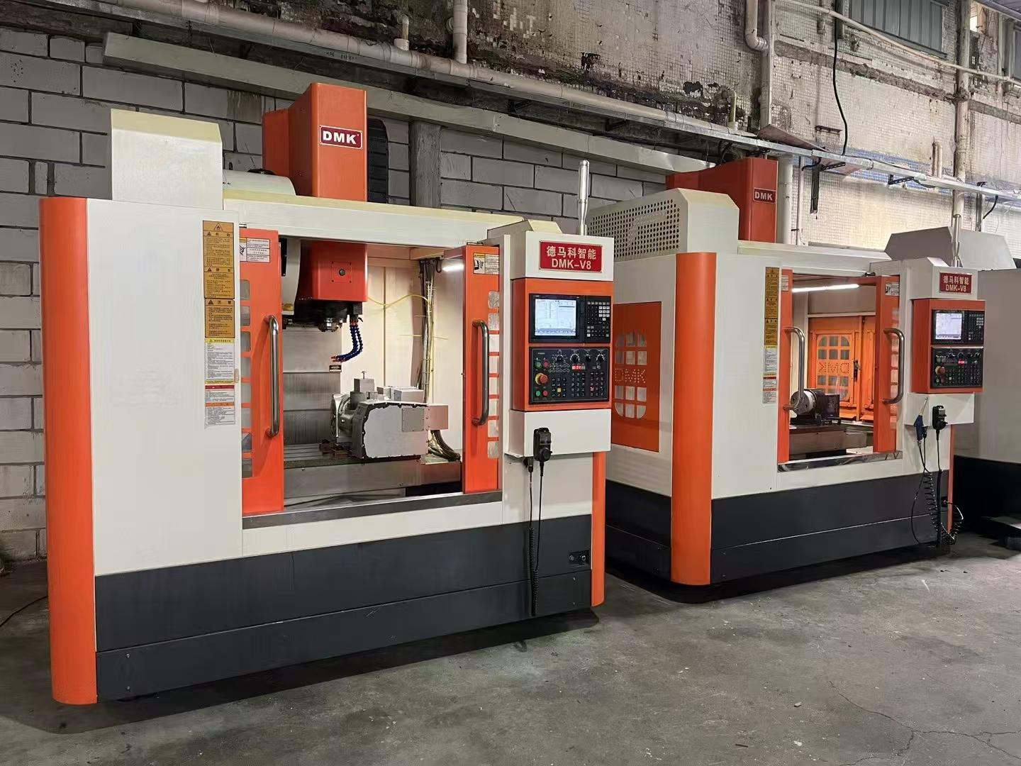 5 axes machining center