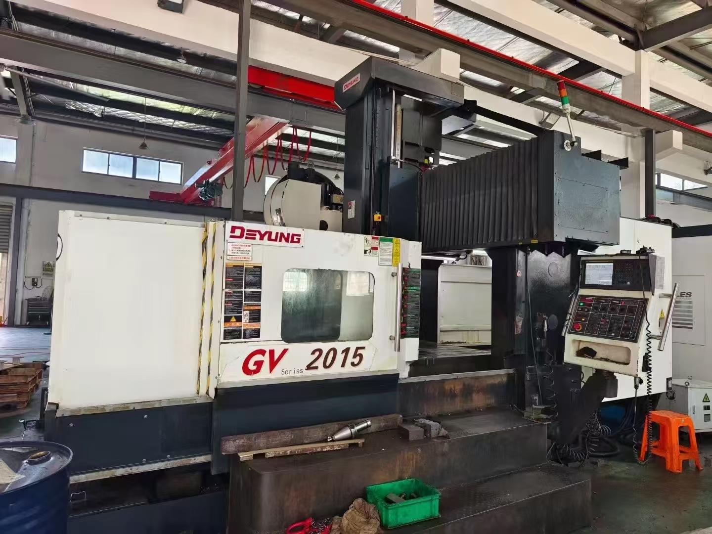 Gantry machining center