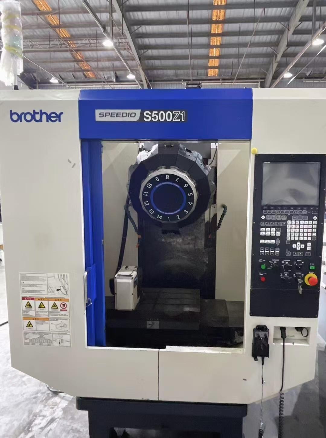 Drilling and tapping machine