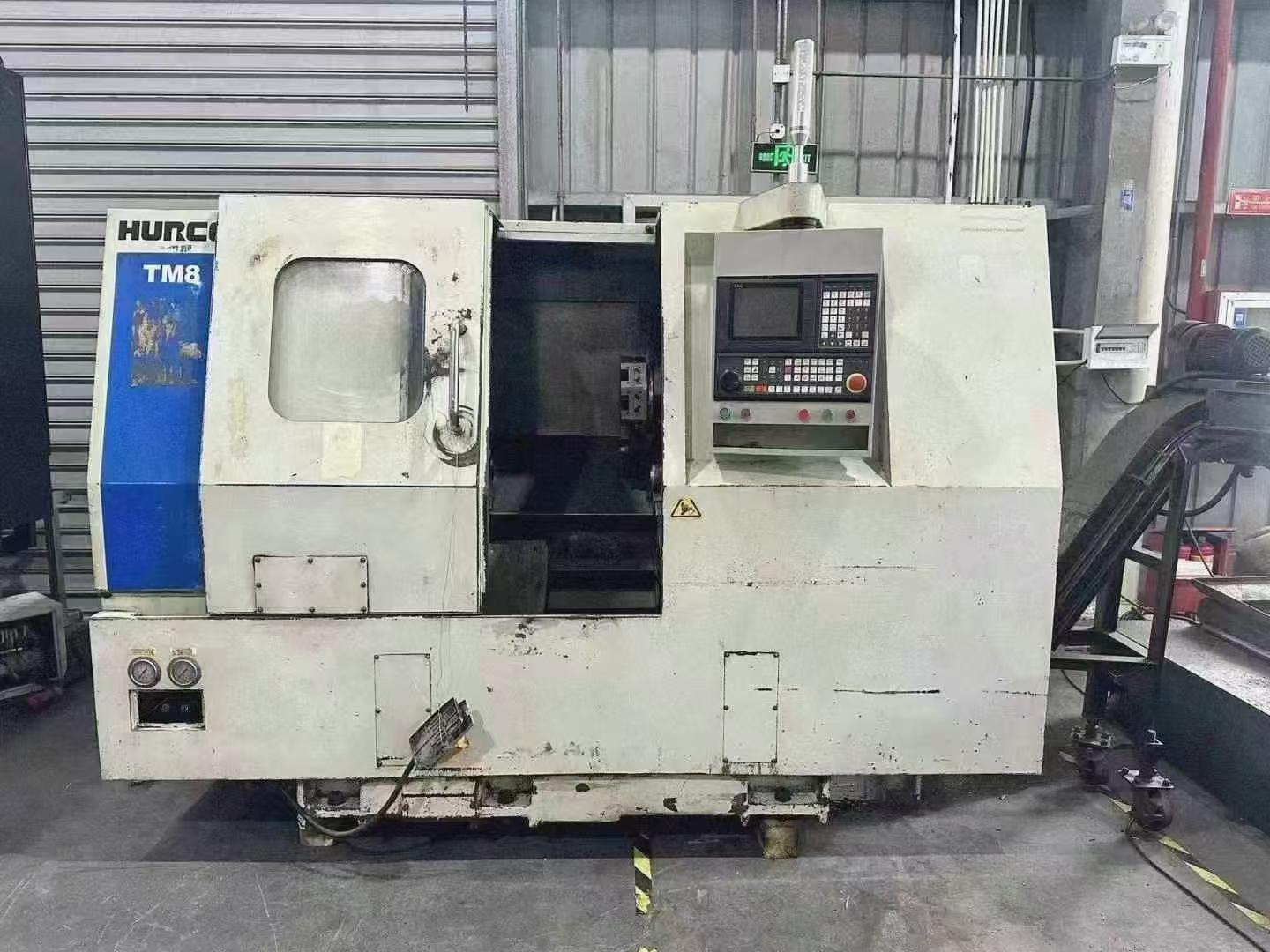 Inclined rail CNC lathe