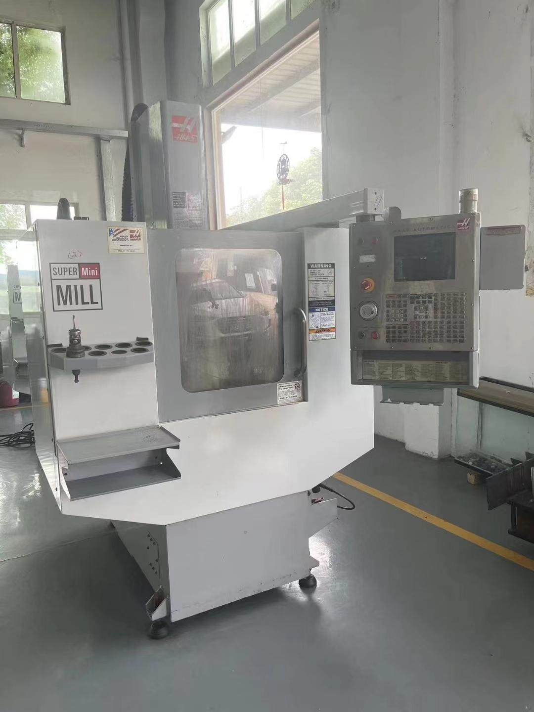 Vertical machining center
