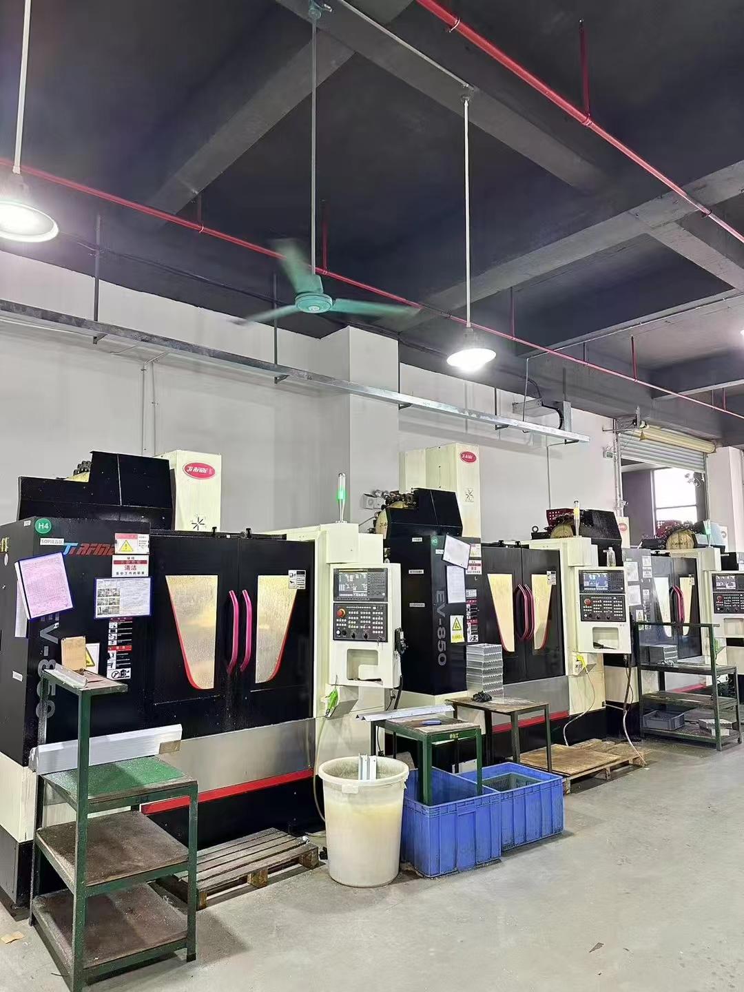 Vertical machining center
