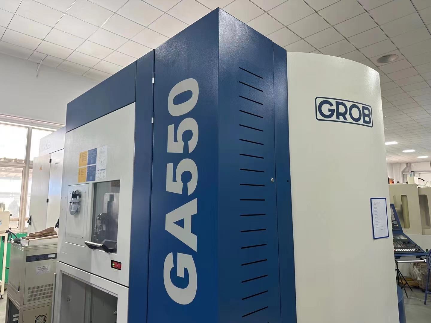 5 axes machining center