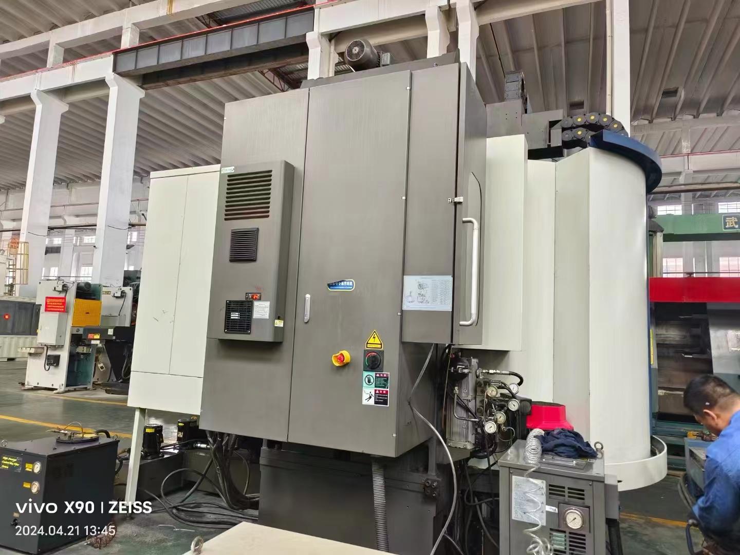 Vertical Turn mill machining Centere