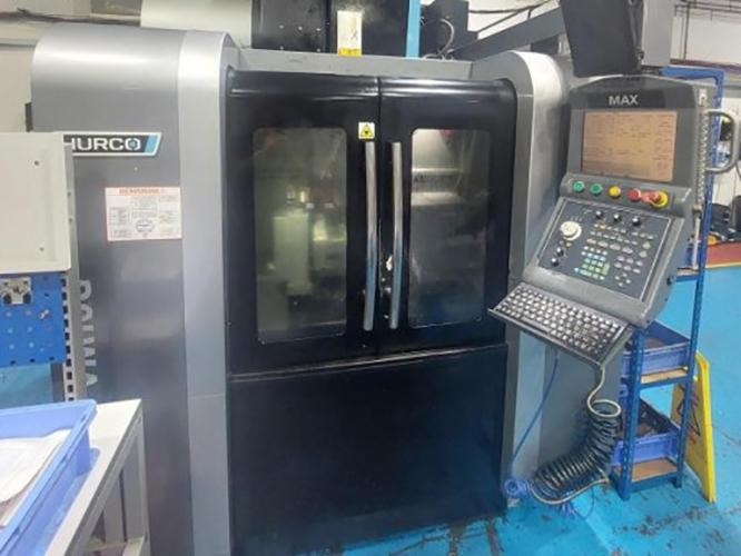 Vertical machining center
