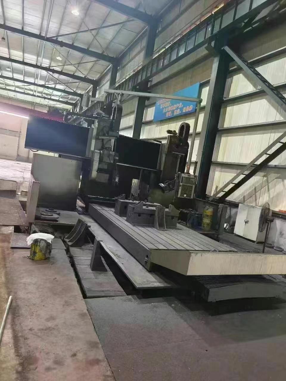 Gantry guideway mill