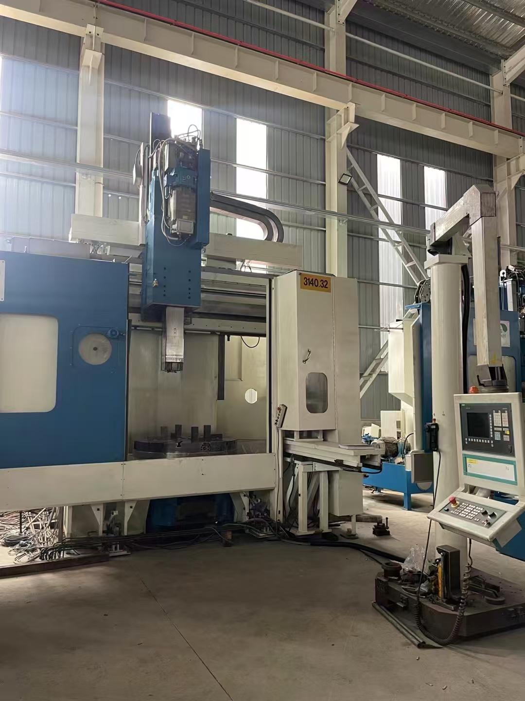 Turn mill machining Centere center