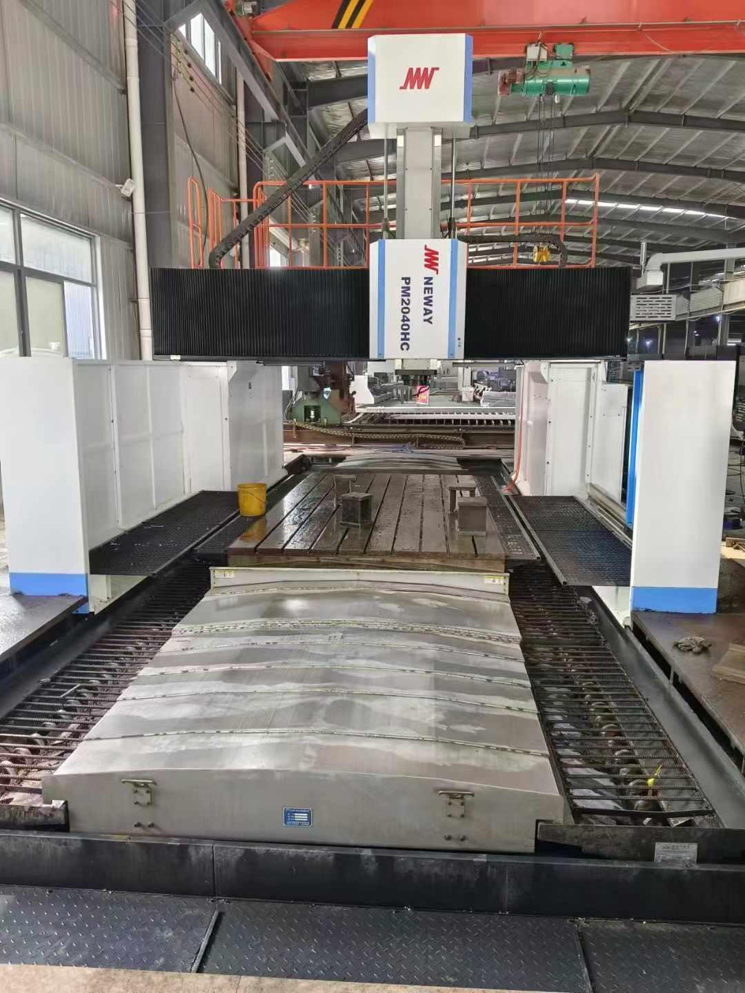 CNC gantry milling machine